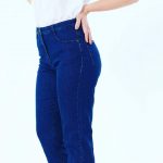 High rise, 5 pocket with zip. Indigo, Medium Blue, Black Size 32 to 42. Surcharge 44, 46.